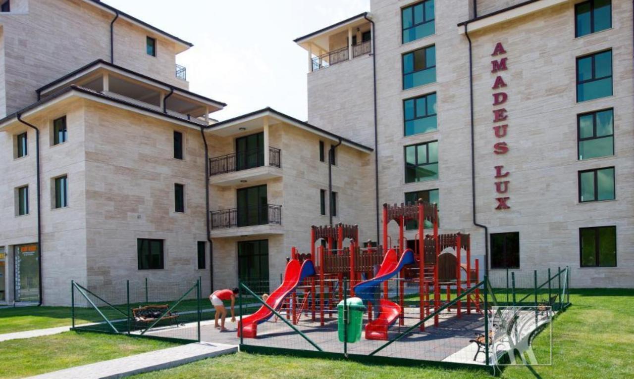 Amadeus Lux - Menada Apartments Slantschew brjag Exterior foto